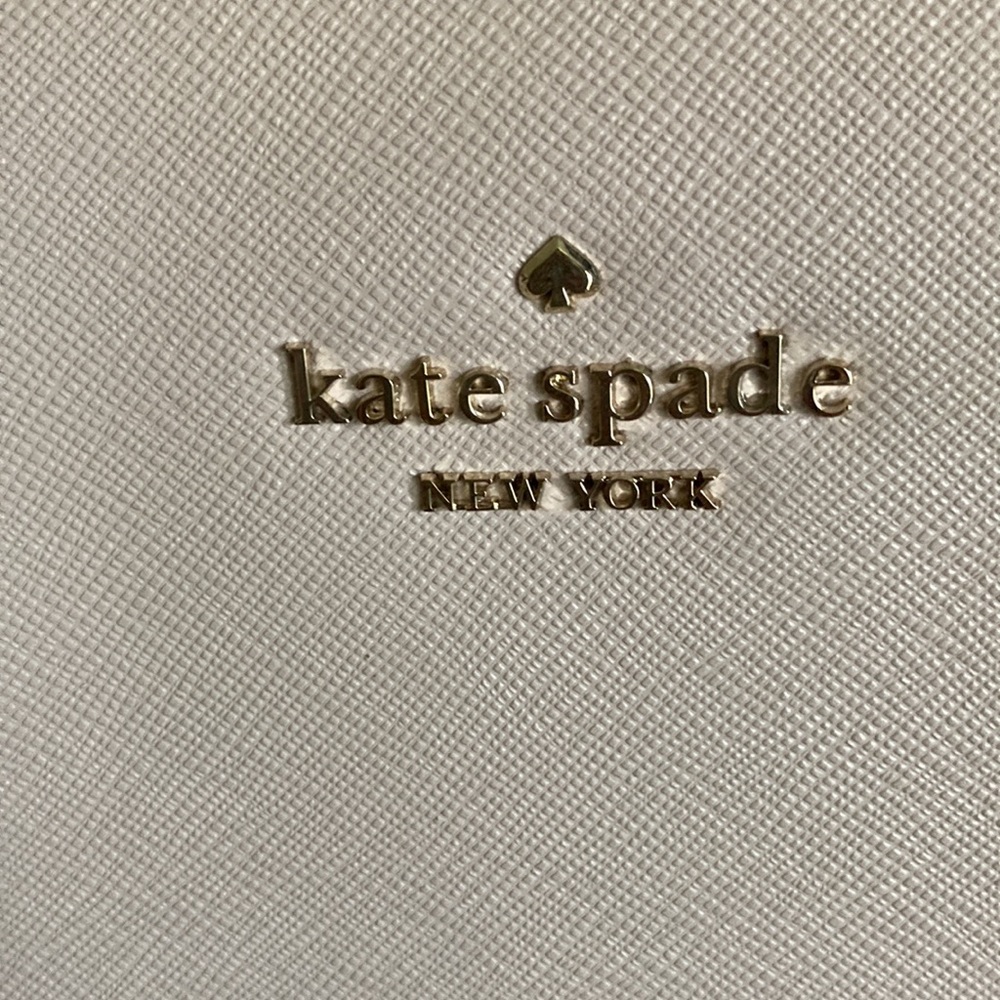 NWOT KATE SPADE (gift) pale pink 9 x 12 x 5”, handbag or shoulder.   $199 - Picture 2 of 8